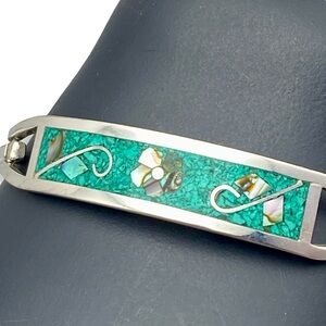 Mexico Alpaca Silver Abalone Floral Pattern & Crushed Green Color Stone Bracelet